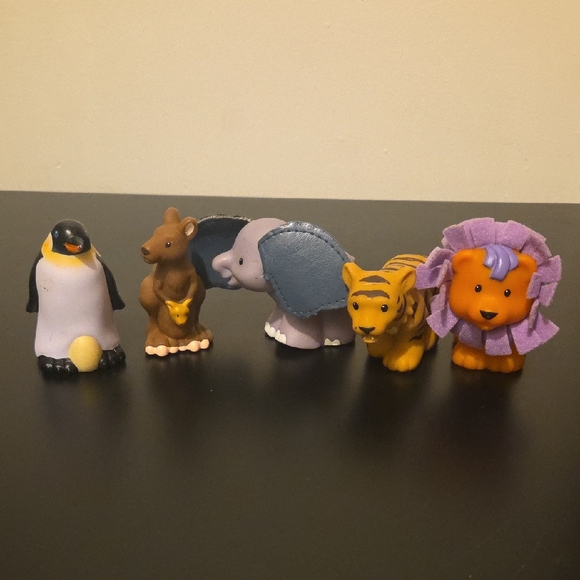Fisher-Price Other - Little People Zoo Animals - Touch And Feel Elephant Lion Penguin Tiger Kangaroo